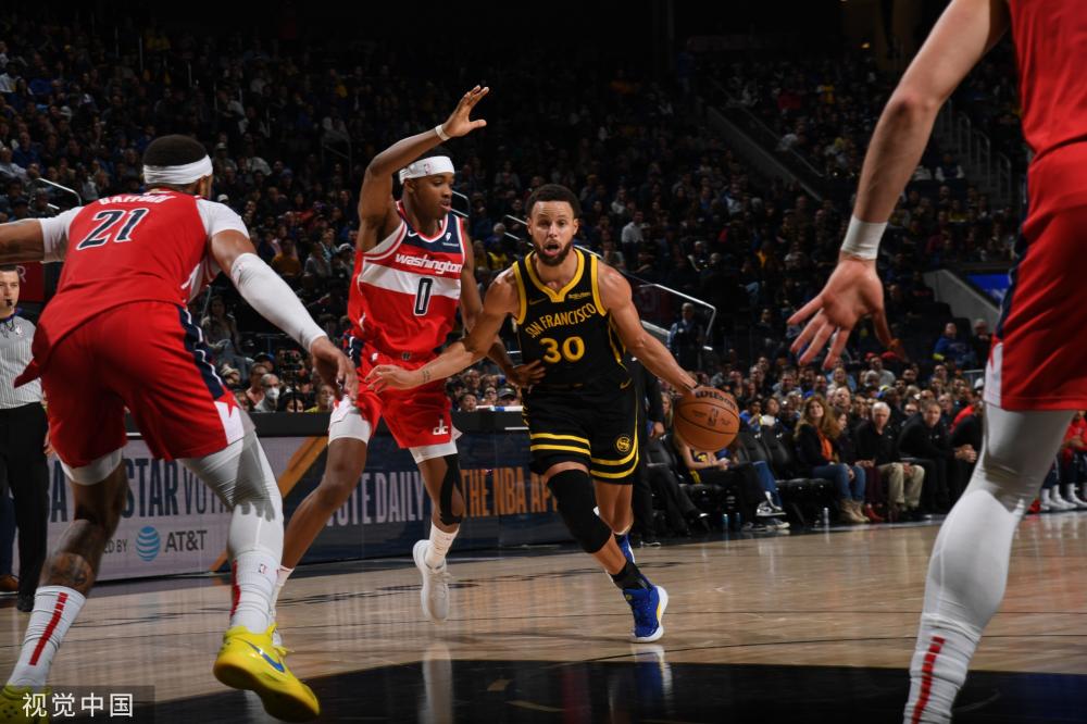 指示下的表 指示下的表