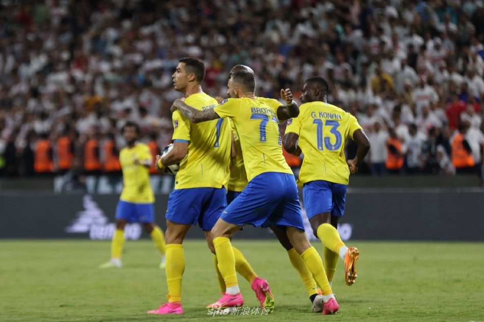 律严谨的球 律严谨的球